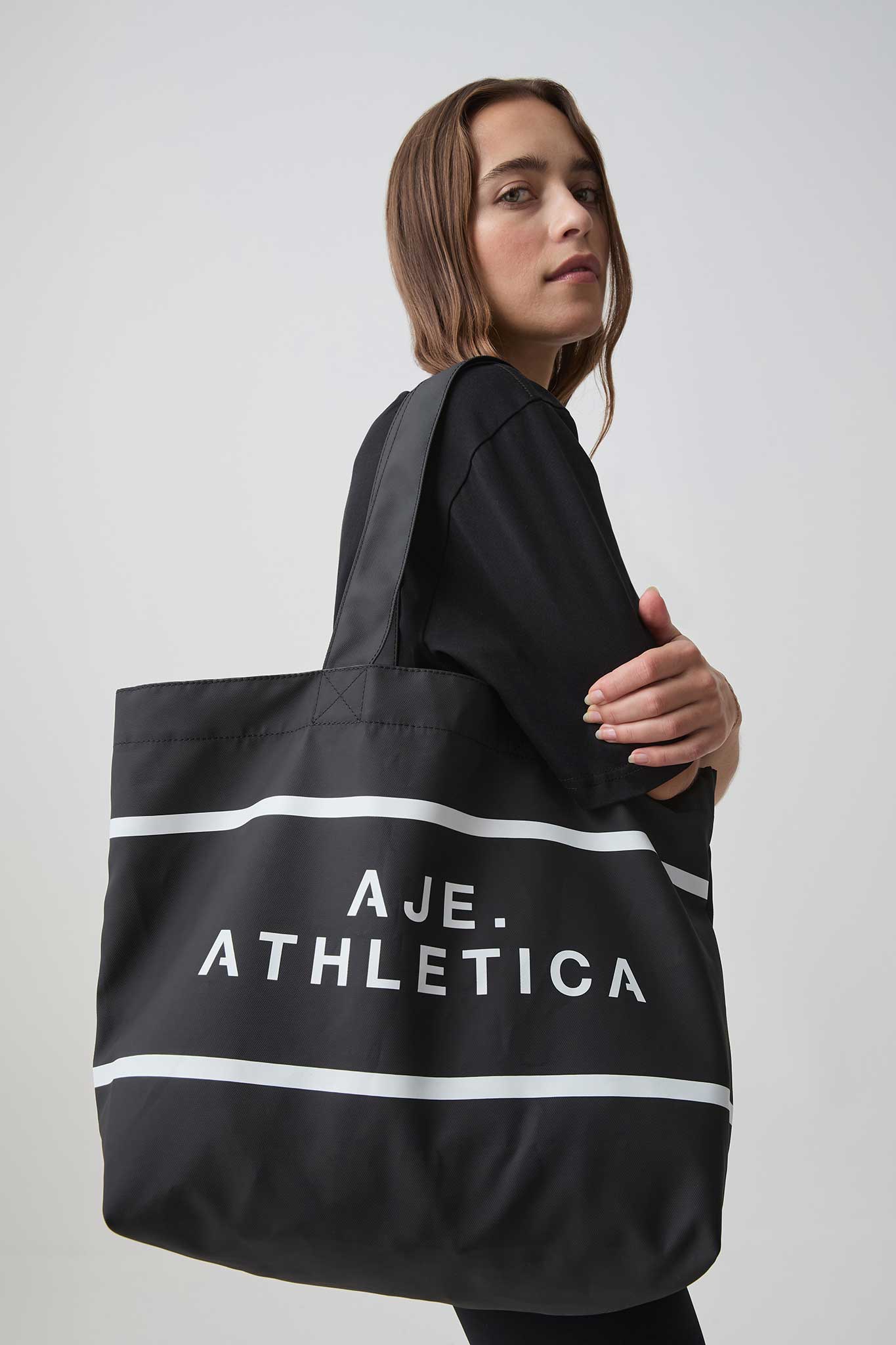 Essential Logo Tote 987